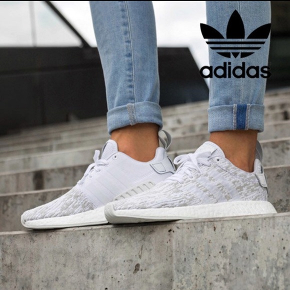 adidas nmd r2 womens white grey adidas nmd r2 womens white grey